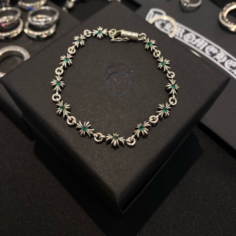 Ch*0me He**ts bracelets